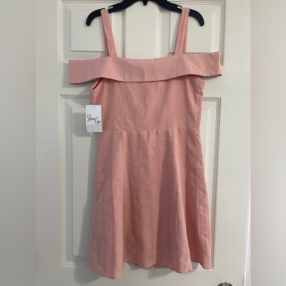 BWT Pink off the Shoulder Dress - Picture 4 of 10